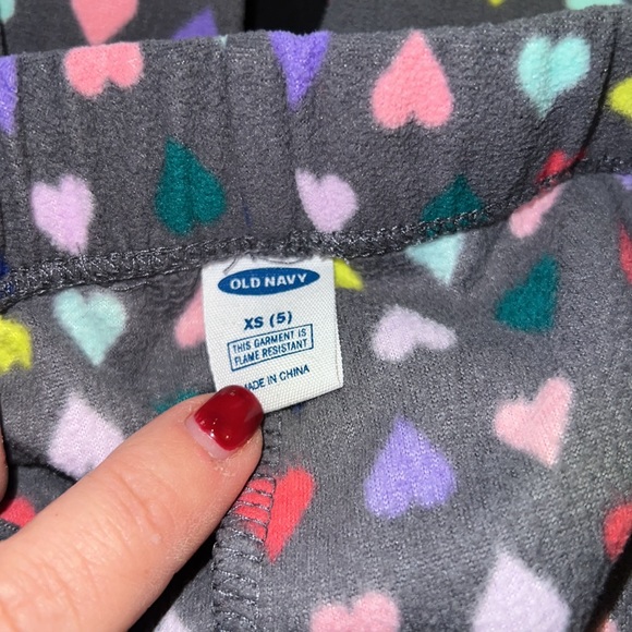 Girls XS 4/5 Christmas pajama bundle - Picture 7 of 9